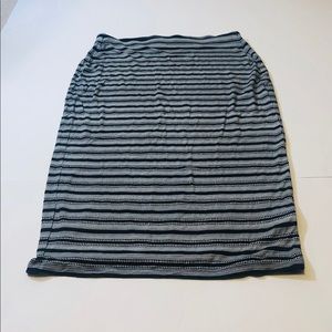 Old Navy Patterned Skirt